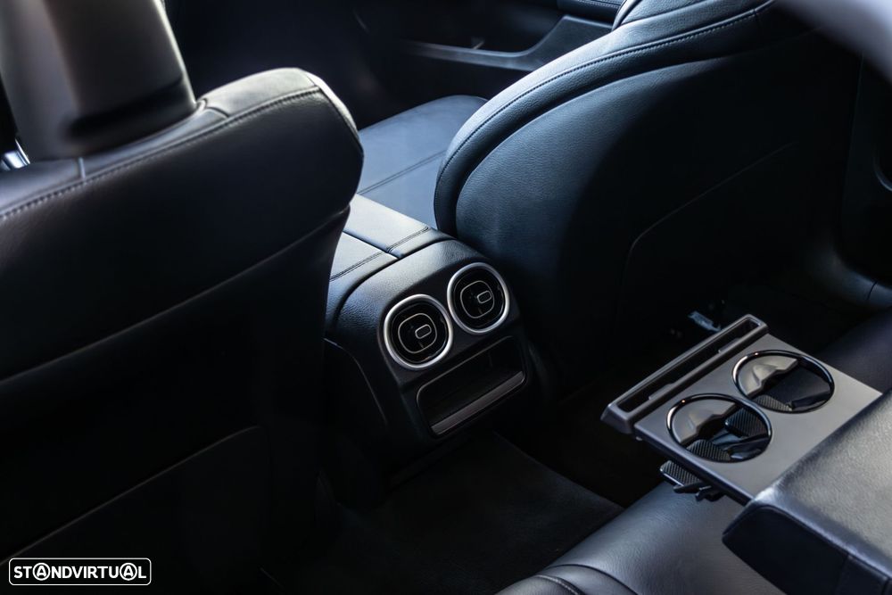 Mercedes-Benz C 300 d AMG Line - 30