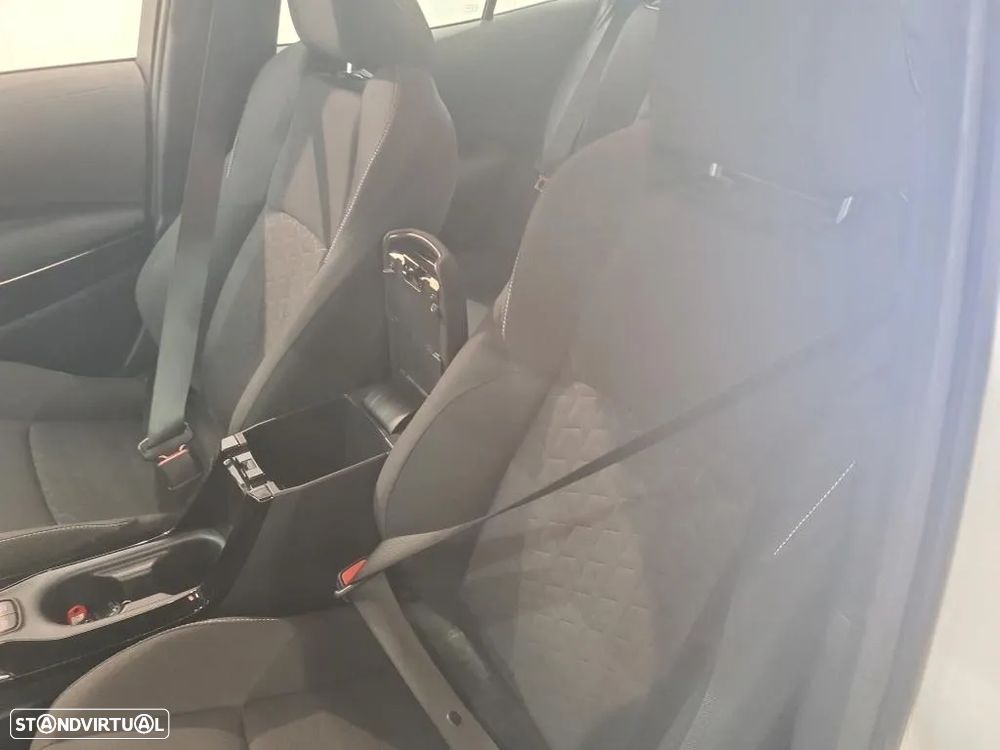 Toyota Corolla 1.8 Hybrid Comfort - 8