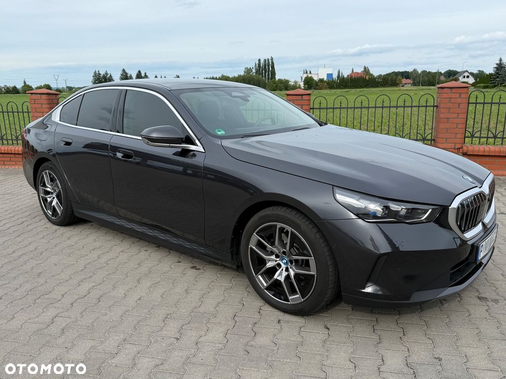 BMW Seria 5 530e - 6