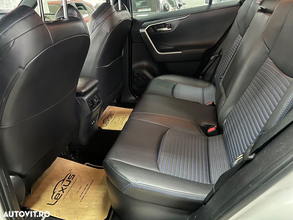 Toyota RAV4 2.5 4x4 Hybrid Lounge - 20