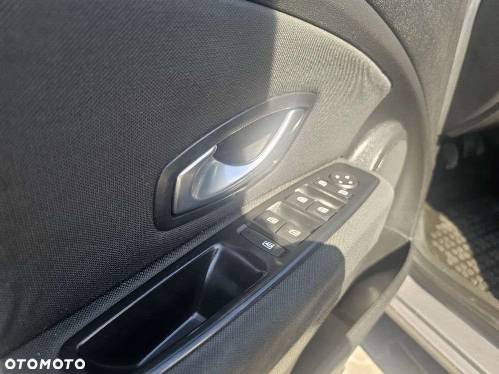 Renault Megane - 9