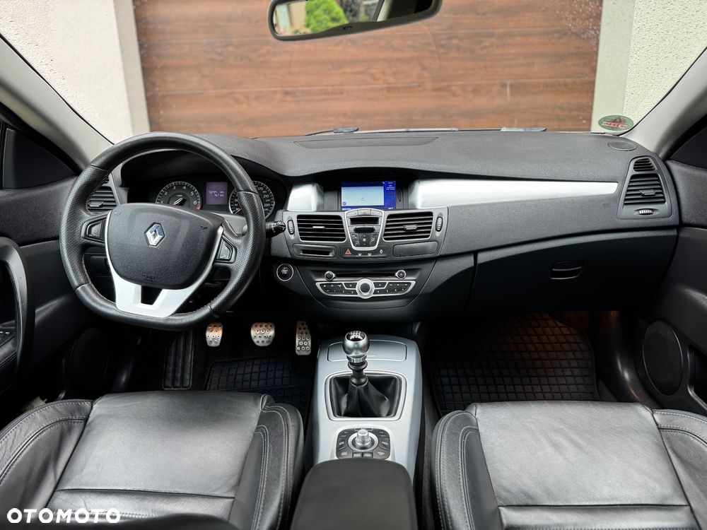 Renault Laguna 2.0T GT - 26