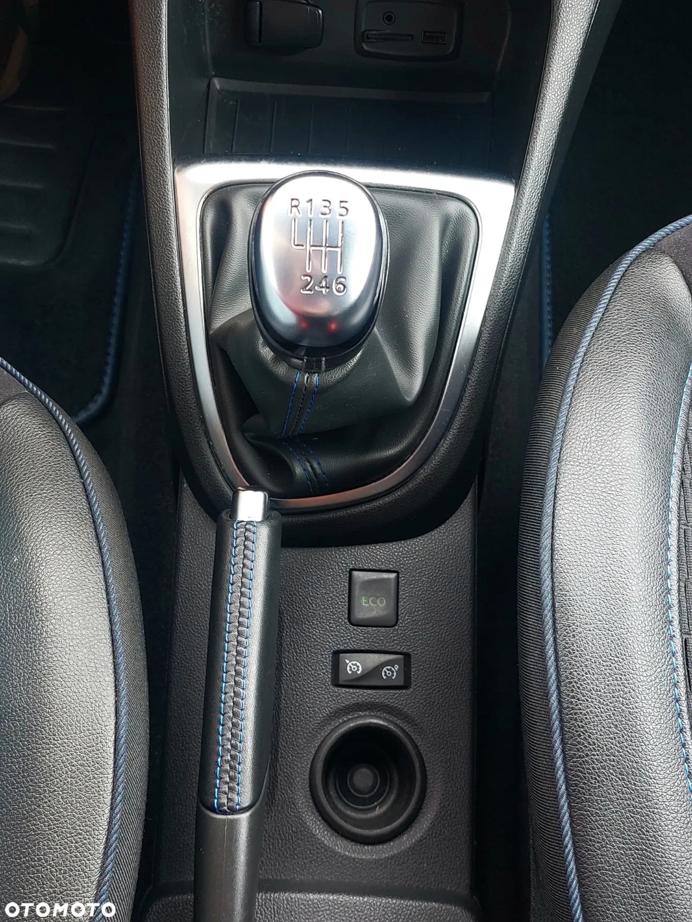 Renault Captur 1.3 Energy TCe S-Edition - 36