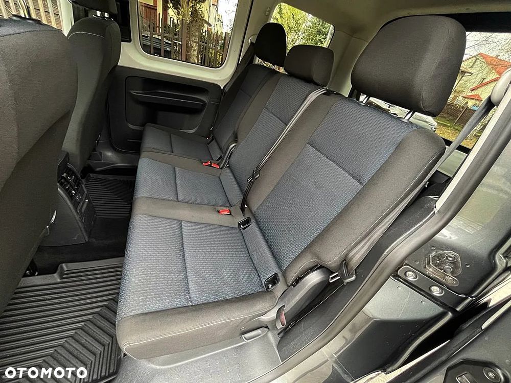 Volkswagen Caddy 2.0 TDI Highline - 25