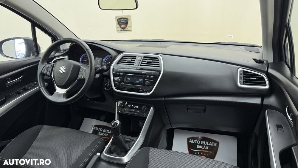 Suzuki S-Cross - 13