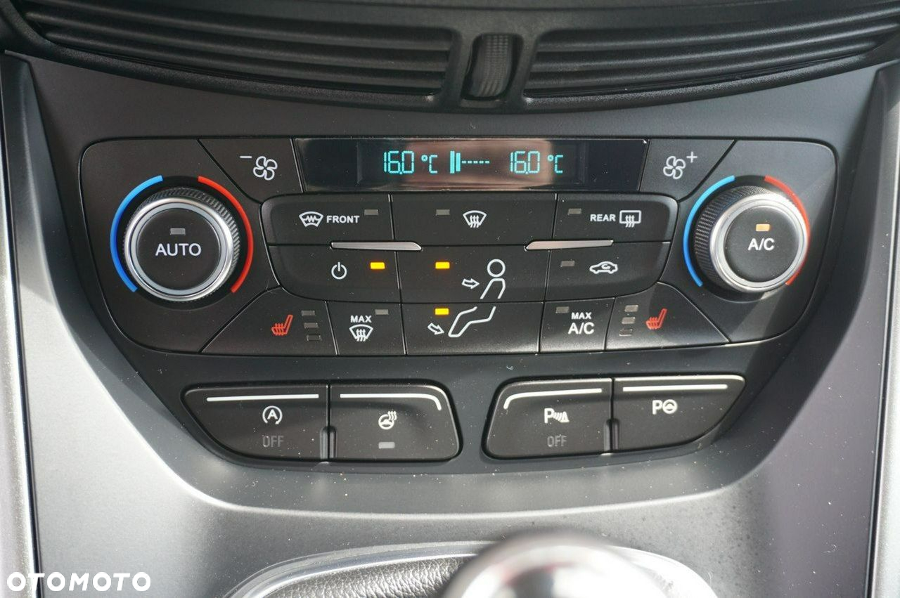 Ford Kuga 2.0 TDCi 2x4 Titanium - 7