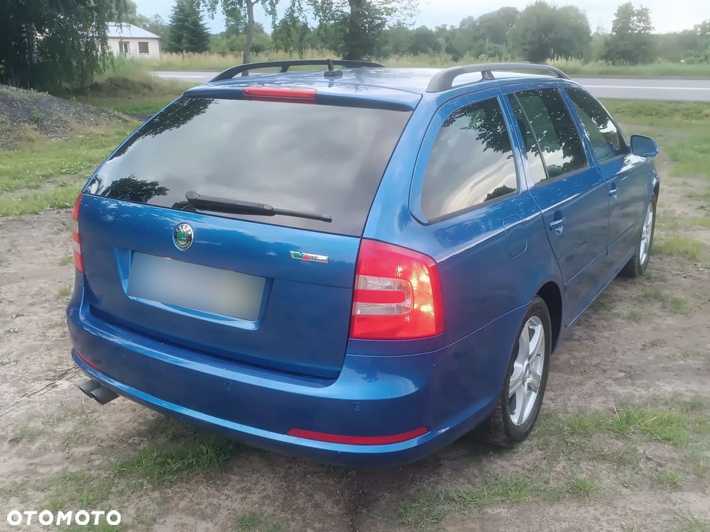 Skoda Octavia 2.0 TFSI RS - 4