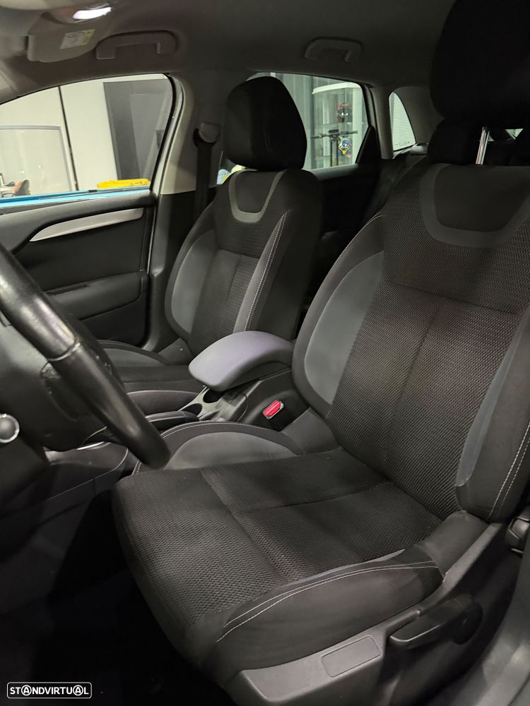 Citroën C4 - 24