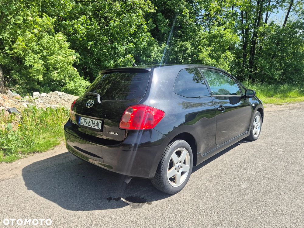 Toyota Auris 1.6 VVT-i Sol - 5