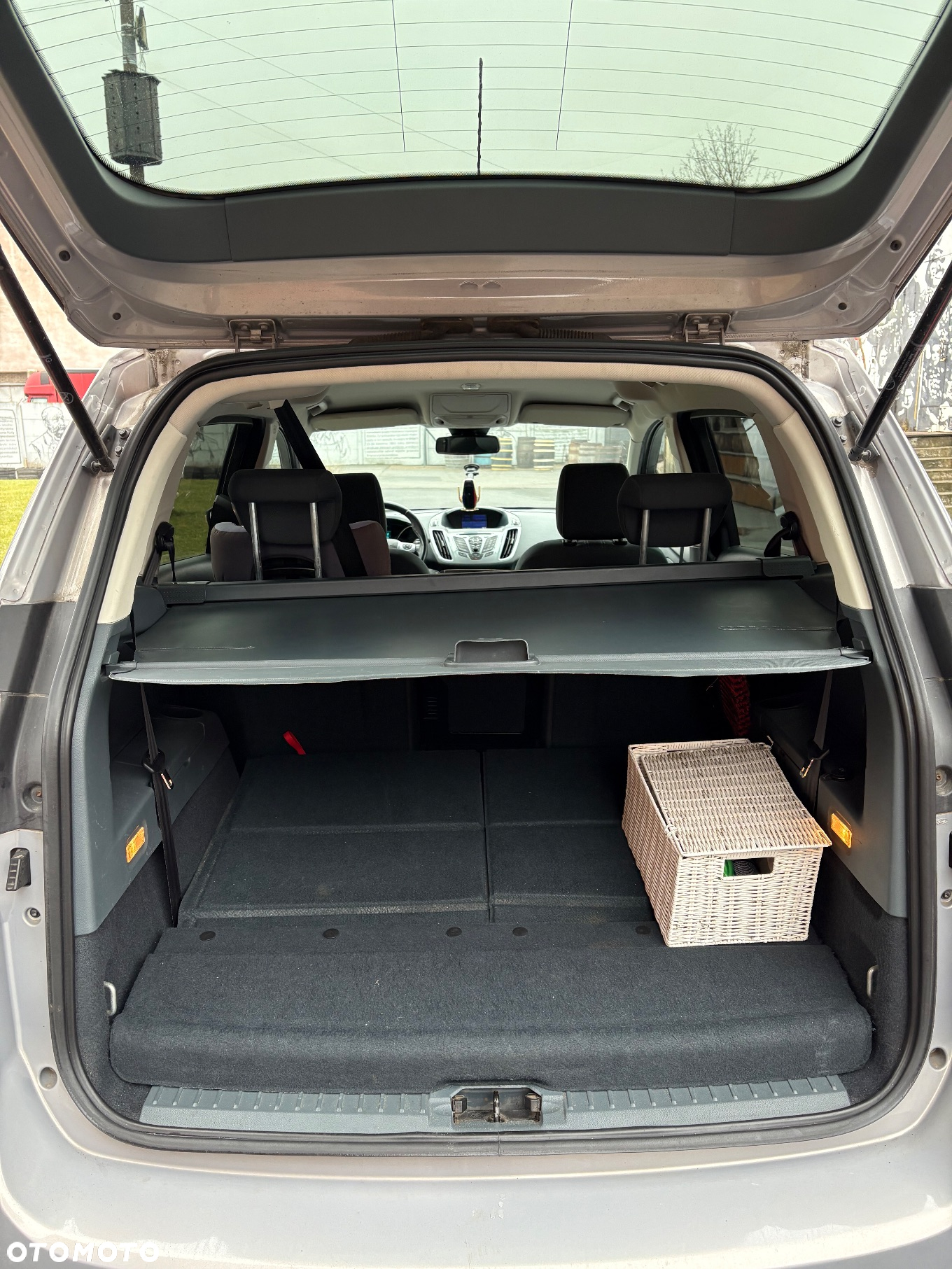 Ford Grand C-MAX - 23