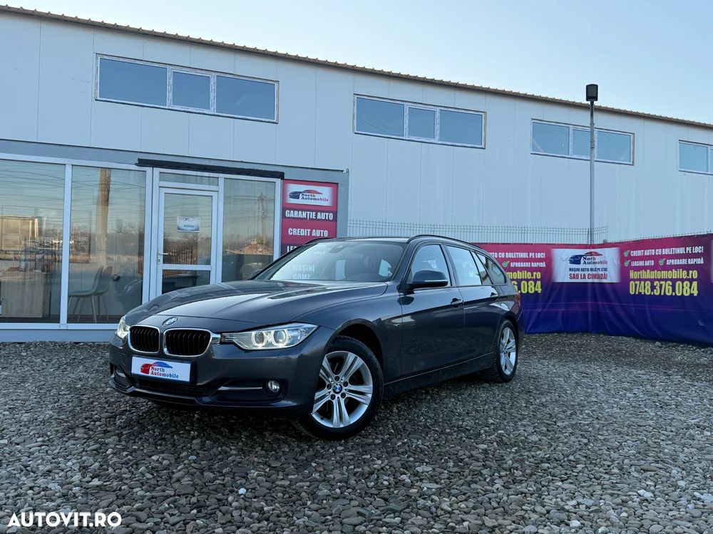 BMW Seria 3 320d Touring Aut. Blue Performance Sport Line - 32