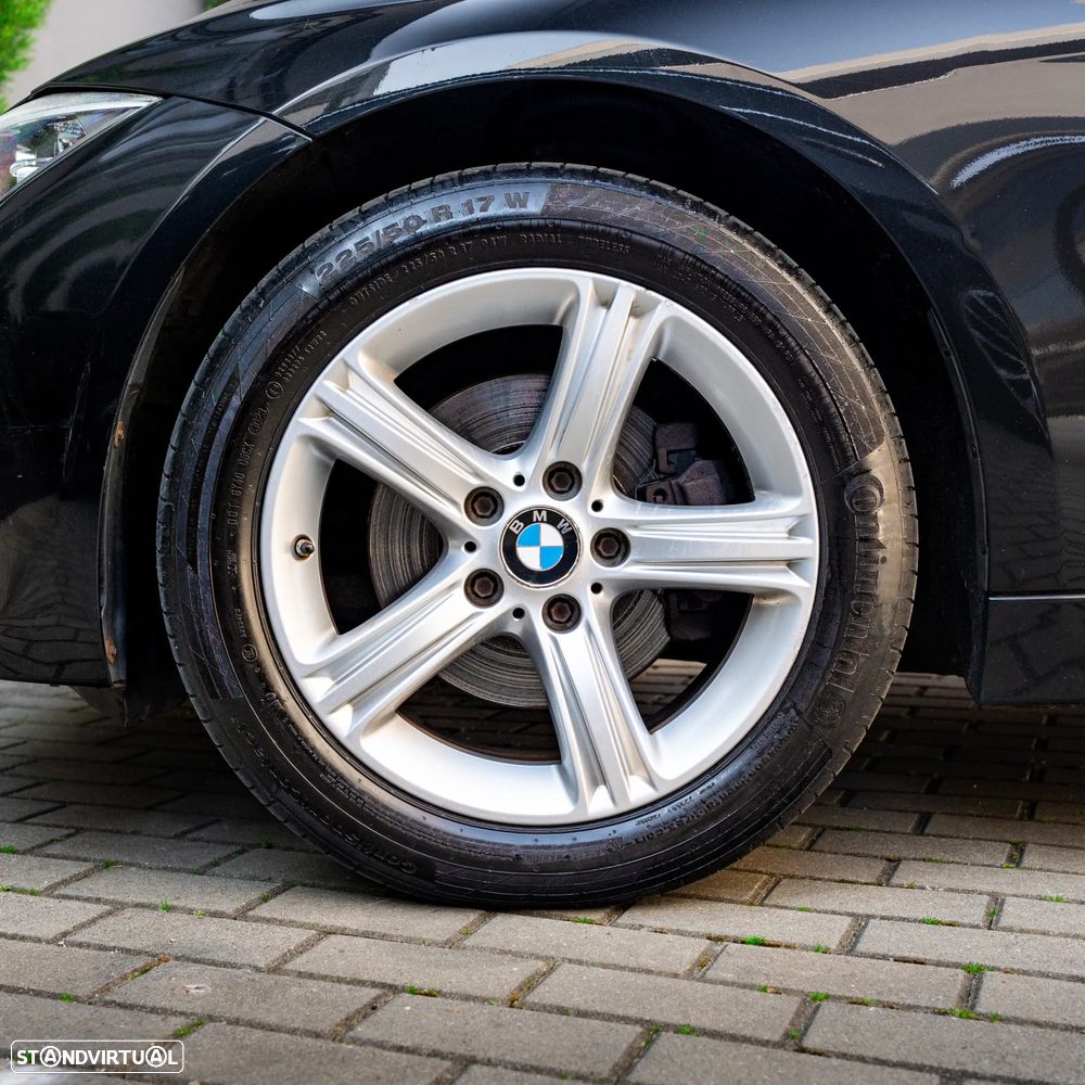 BMW 320 d Aut. Sport Line - 8