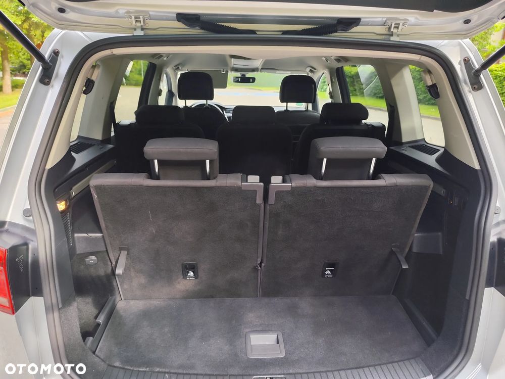 Volkswagen Touran 2.0 TDI SCR (BlueMotion Technology) DSG Highline - 21