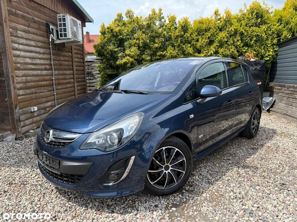 Opel Corsa 1.4 16V Innovation - 2