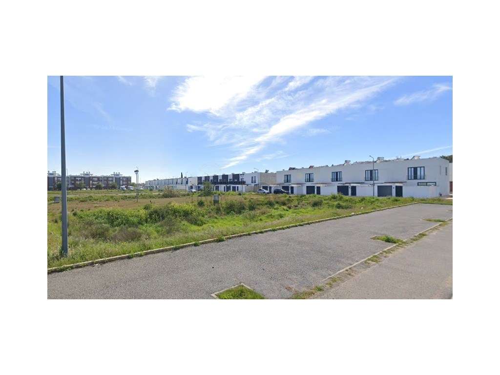 Lote de Terreno para Construção de Prédio Habitacional - Grande imagem: 3/16