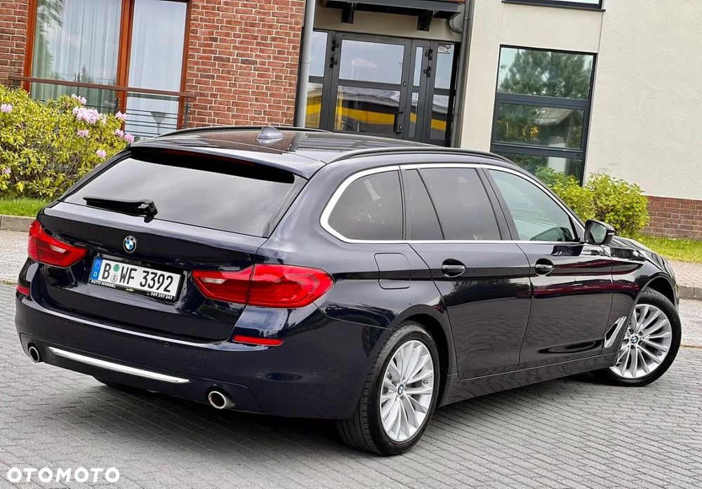 BMW Seria 5 520d M Sport Edition - 12