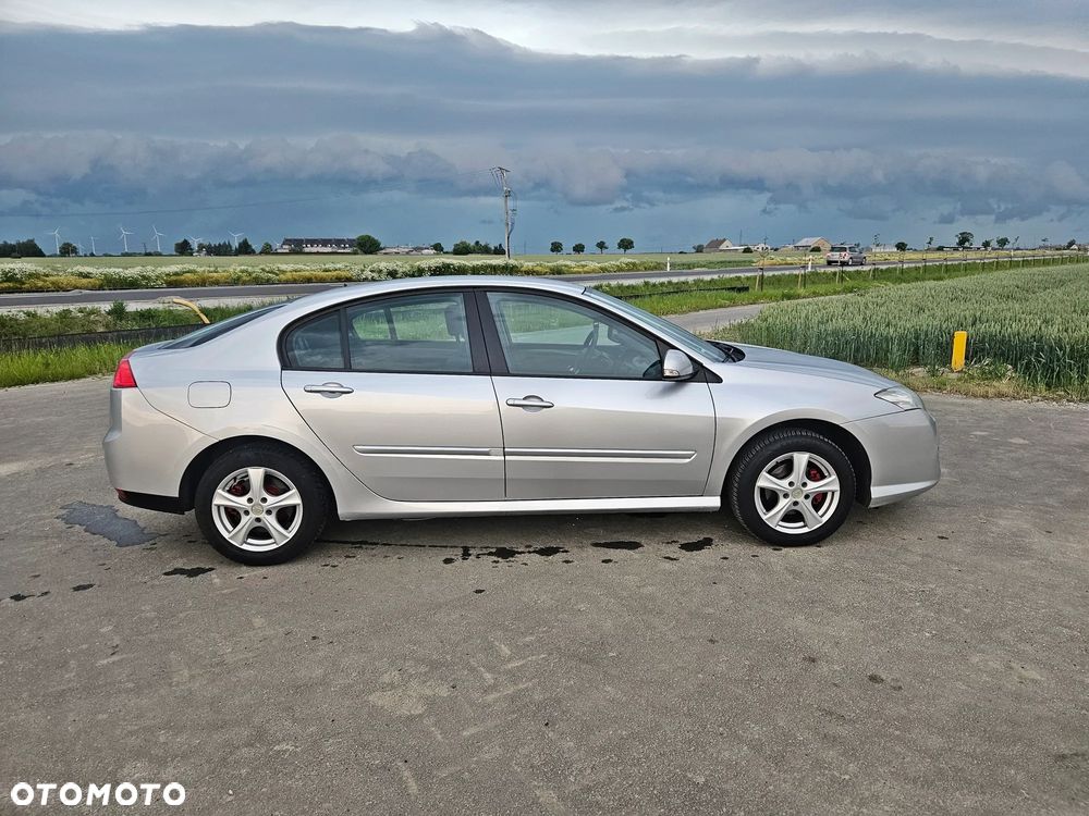 Renault Laguna 1.6 16V 110 Emotion - 5