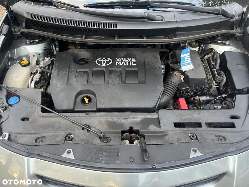 Toyota Auris 1.6 Executive - 15