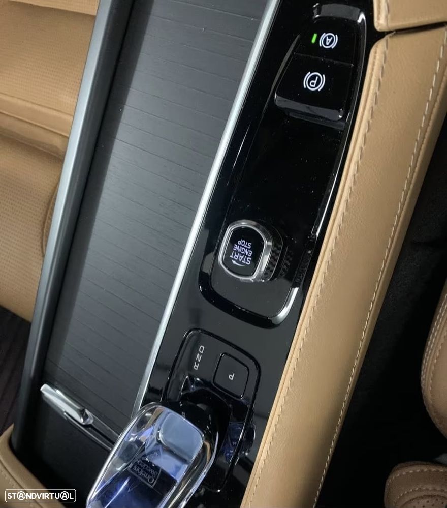 Volvo XC 90 D5 AWD Geartronic RDesign - 4
