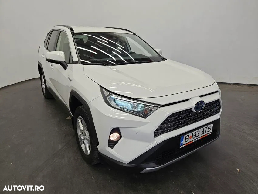 Toyota RAV4 - 4