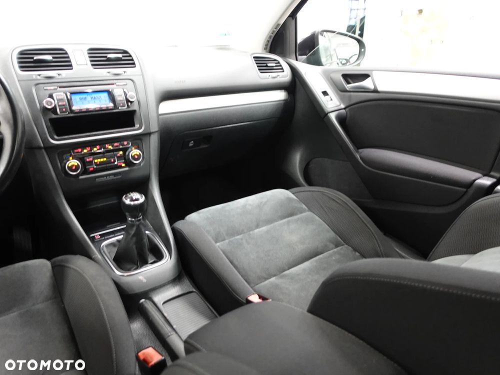 Volkswagen Golf 1.4 TSI Team - 34