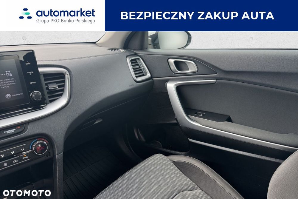 Kia Ceed 1.5 T-GDI M - 13