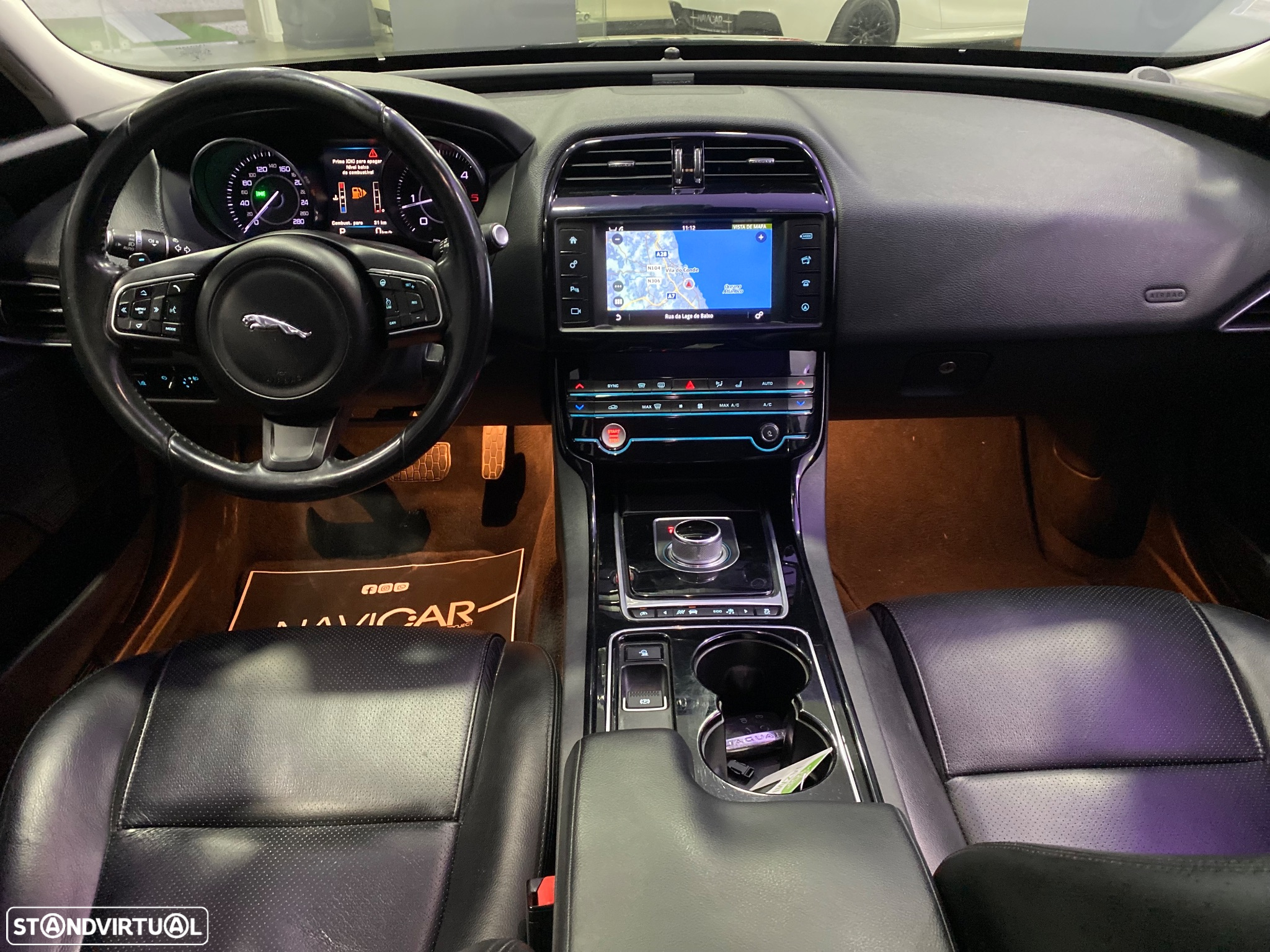 Jaguar XE 2.0 D Portfolio Aut. - 9