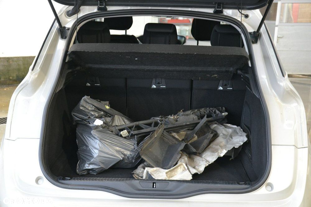 Citroën C4 Picasso - 23