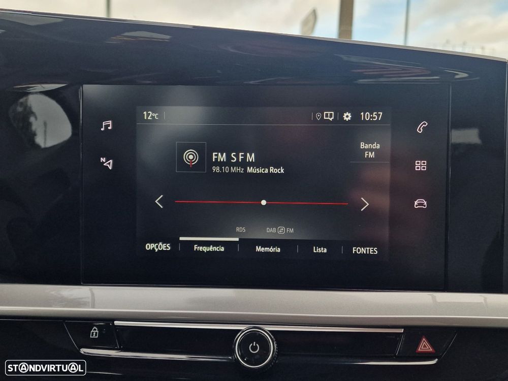 Opel Mokka 1.2 T Elegance AT - 29