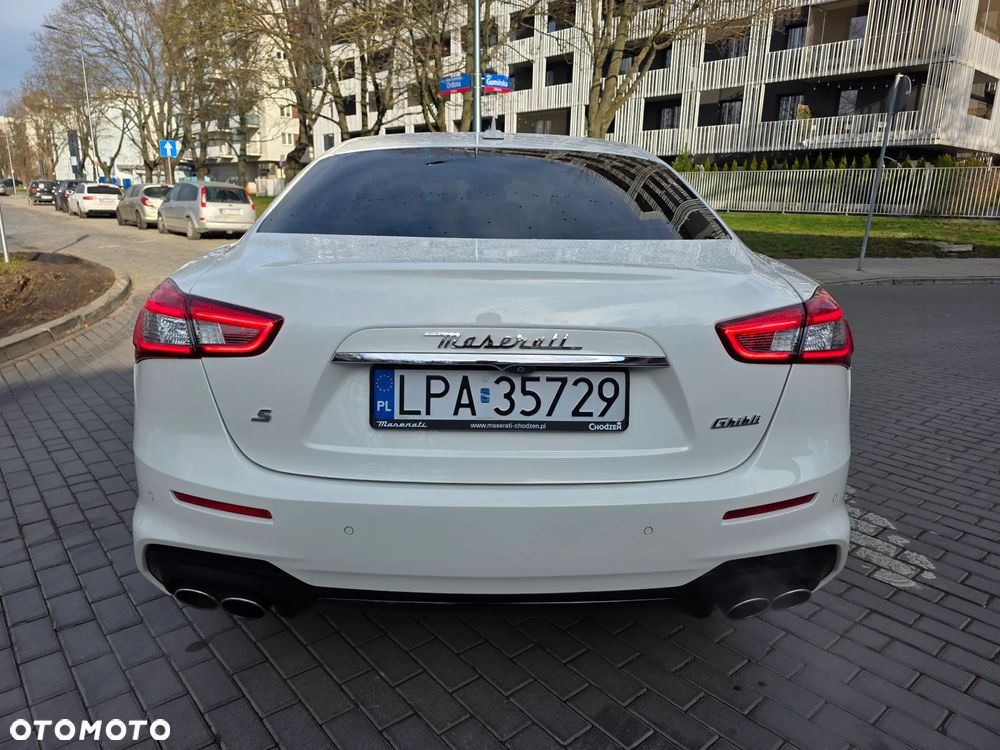 Maserati Ghibli S GranSport - 28