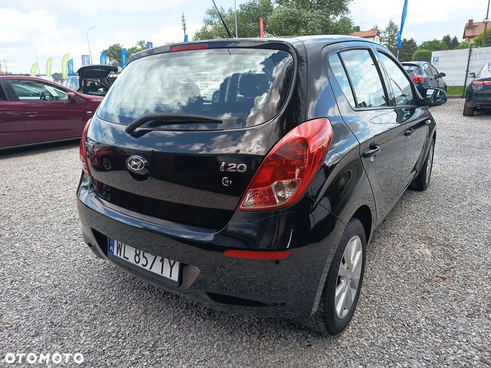 Hyundai i20 1.25 Comfort - 14