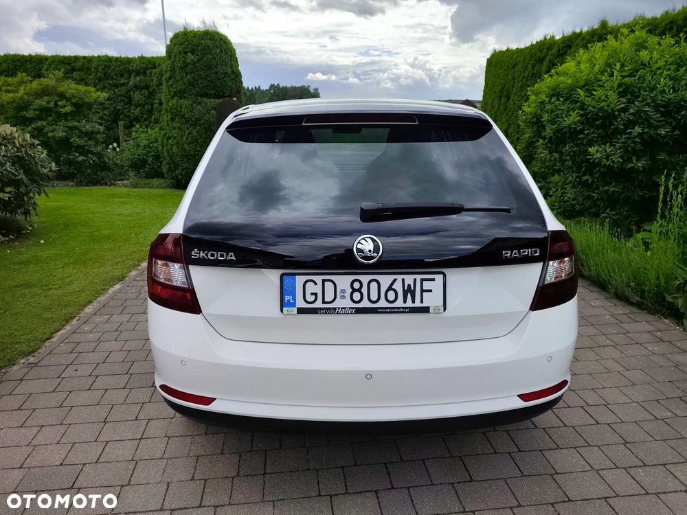 Skoda RAPID 1.2 TSI Emotion Plus DSG - 16
