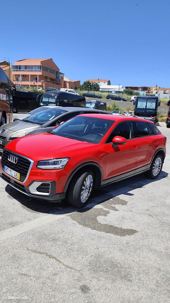 Audi Q2 1.6 TDI Design - 8