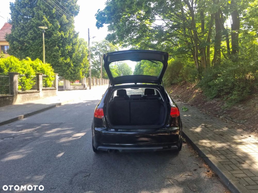 Audi A3 Sportback 1.6 FSI Ambition - 10