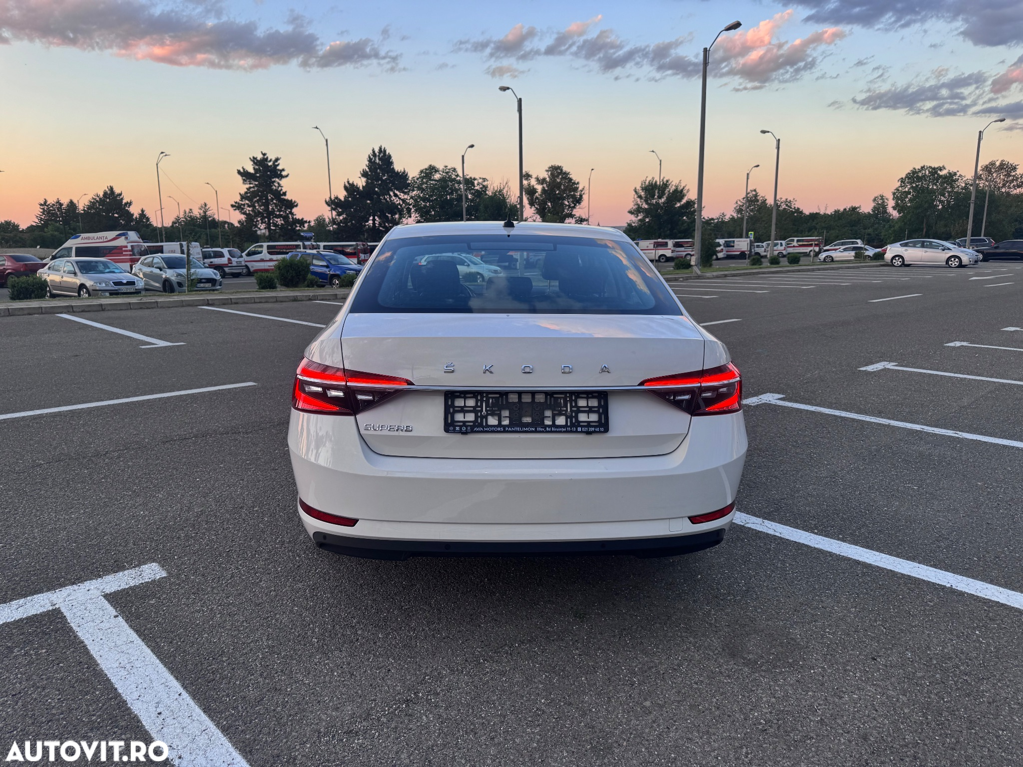 Skoda Superb 2.0 TDI Style - 6
