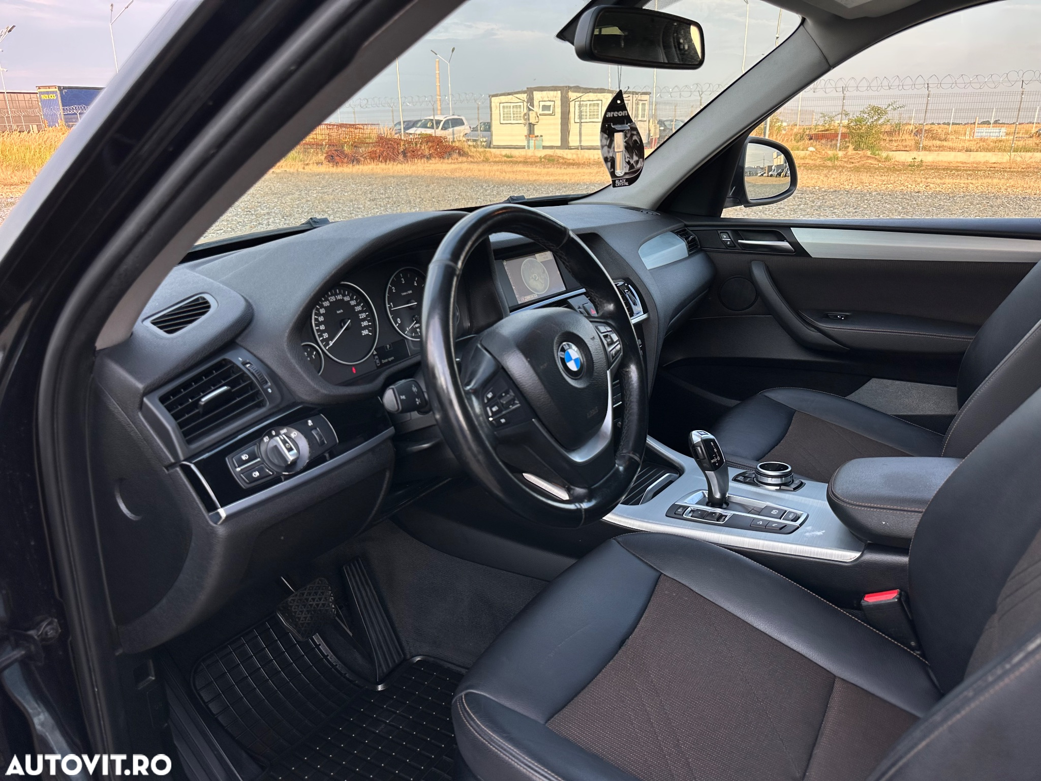 BMW X3 xDrive20d AT xLine - 8