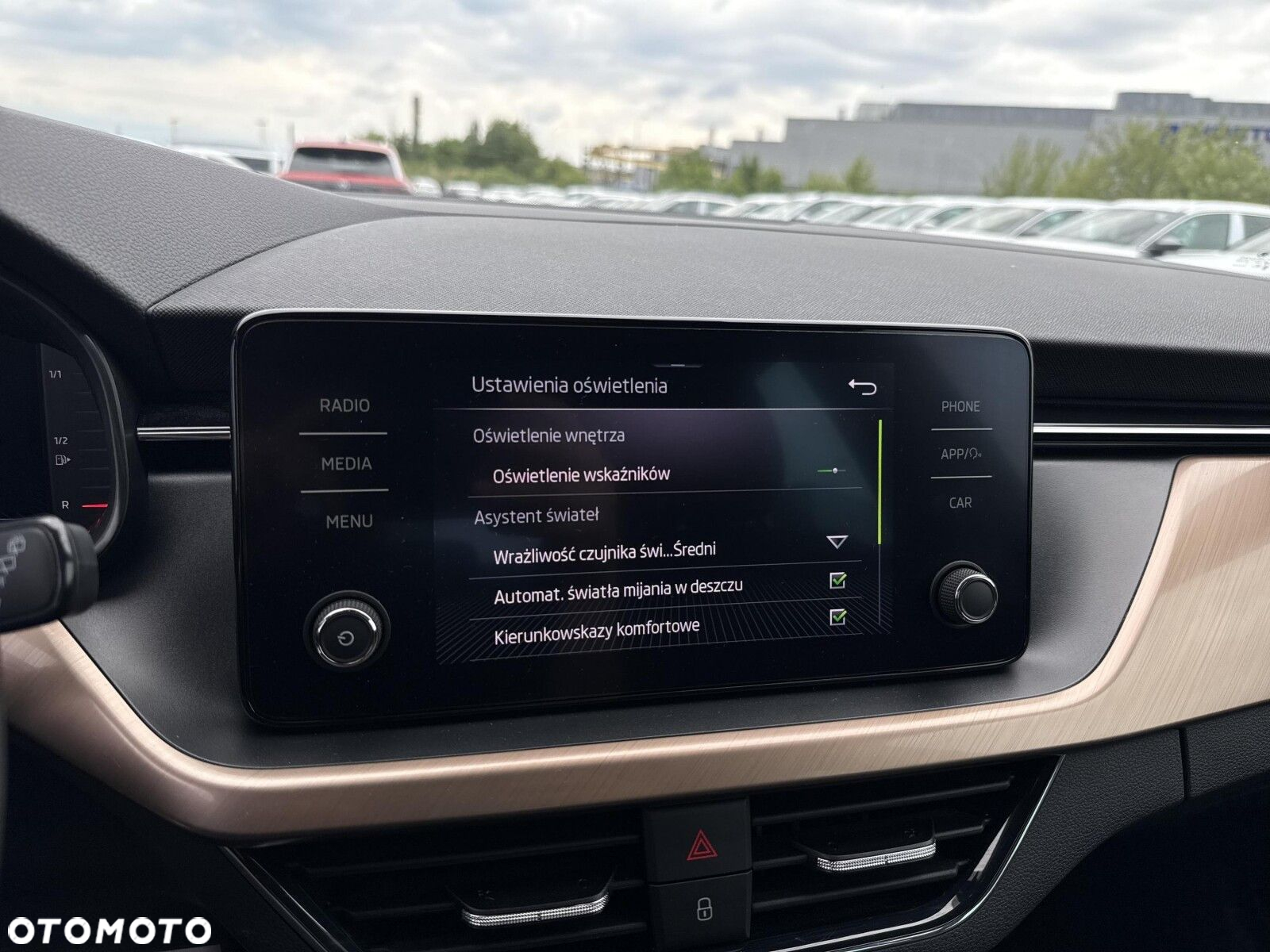 Skoda Kamiq 1.5 TSI Selection DSG - 22