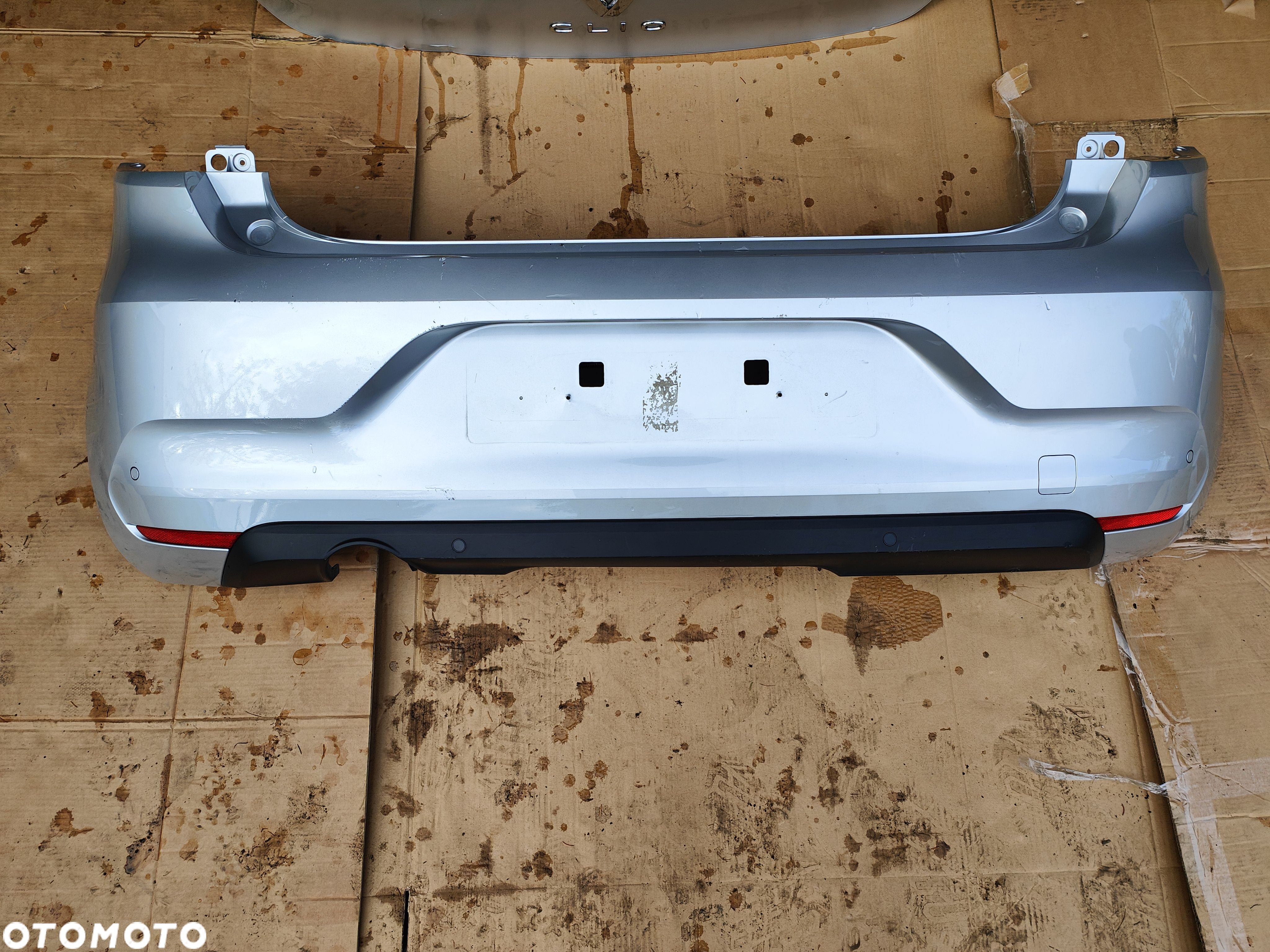 Zderzak tylny Renault Clio V 6 PDC srebrny Ted 69 - 1