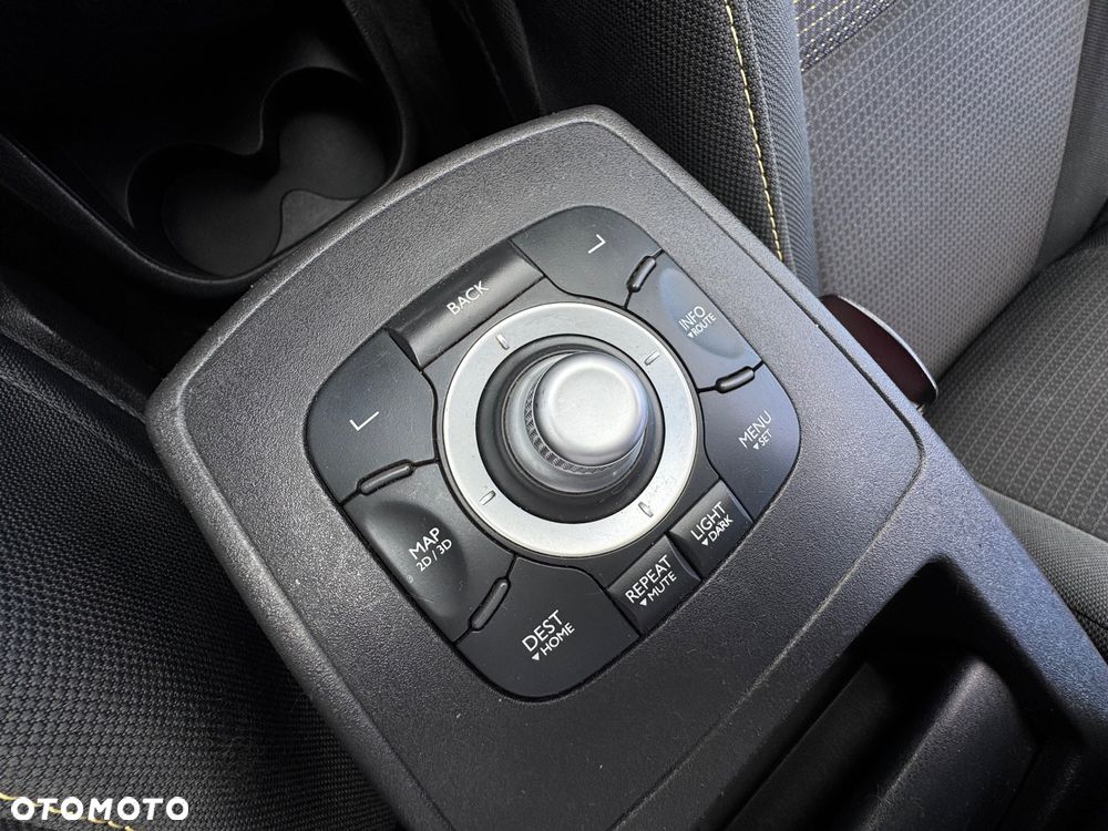 Renault Scenic - 16