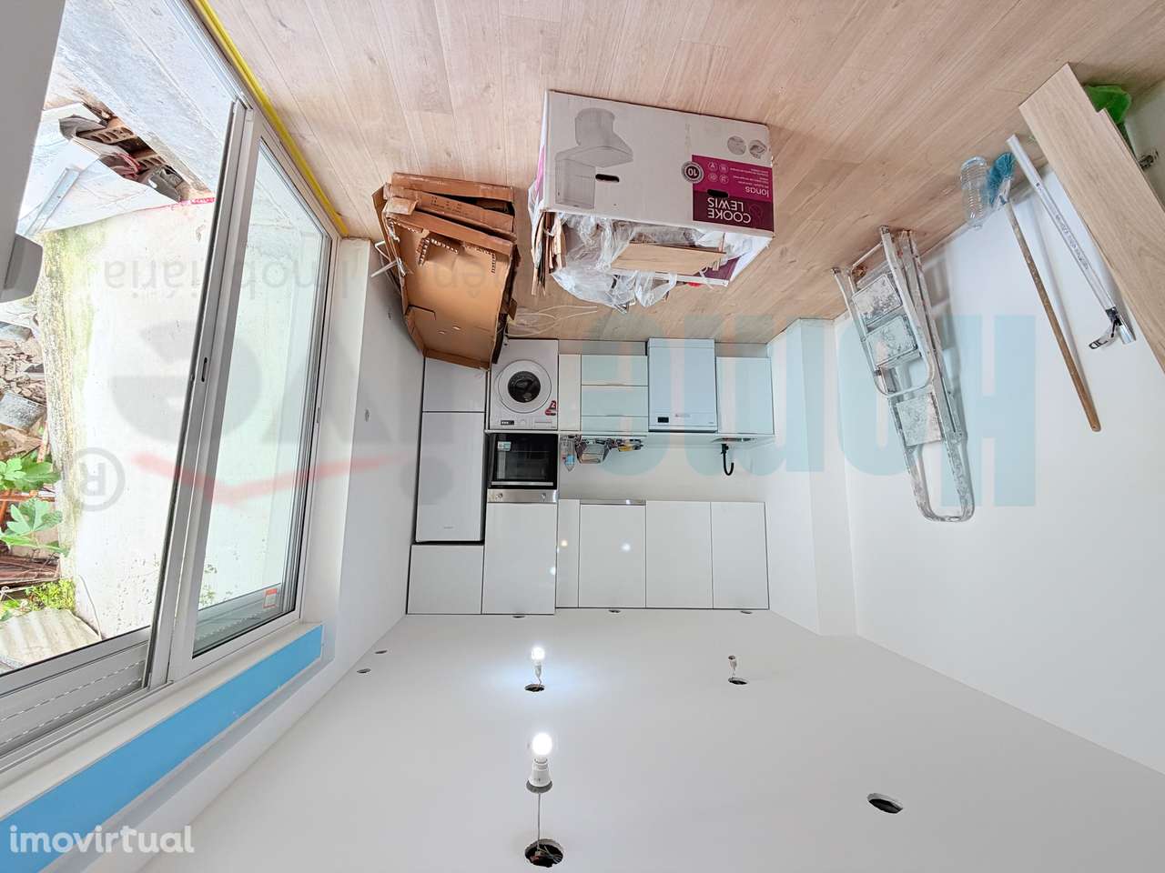 T3 Remodelado Logradouro 45m² | Centro de Alverca do Ribatejo – Lisboa - Grande imagem: 2/21