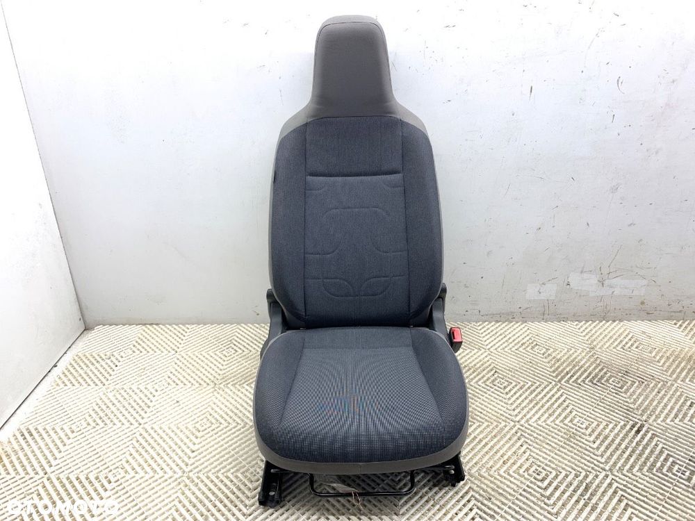 FOTEL PRAWY PRZÓD  VW UP! (121, 122, BL1, BL2, BL3, 123) 2011 - 2022 1.0 55 kW [75 KM] benzyna 2011 - 1