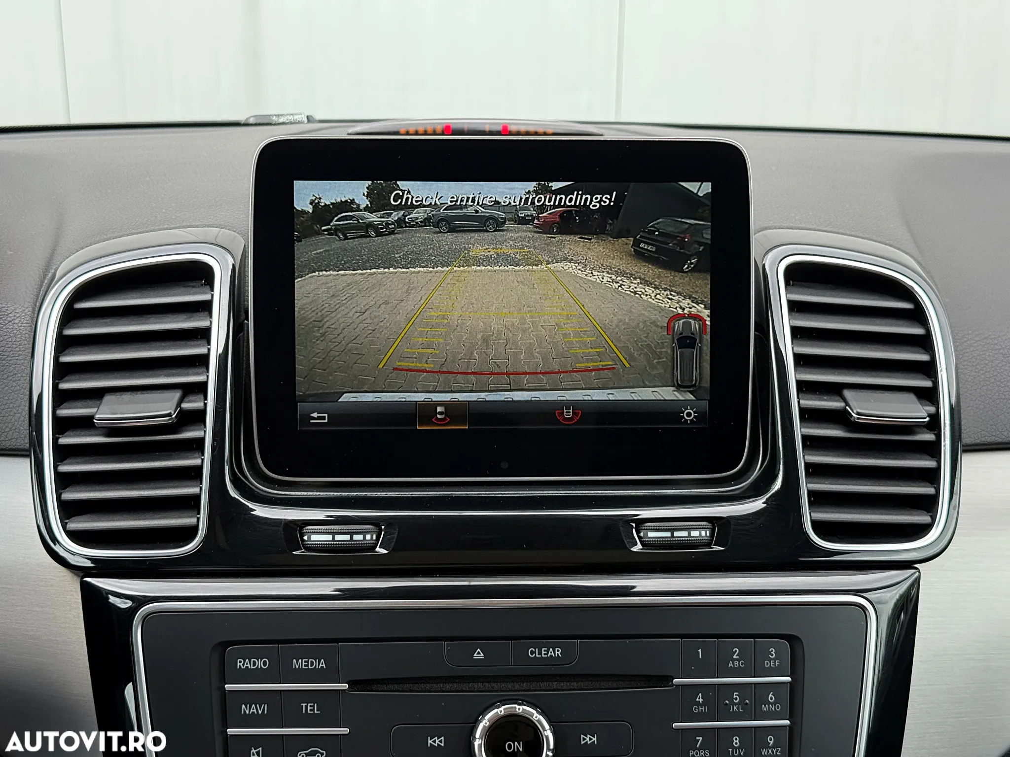 Mercedes-Benz GLE 350 d 4MATIC - 27