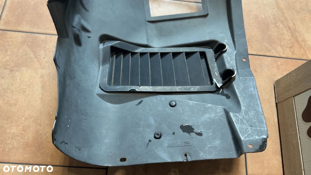 NADKOLE PRAWY PRZÓD PRAWE PRZEDNIE BMW E90 E92 E93 7899816 - 2