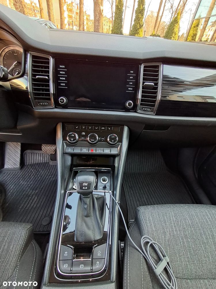 Skoda Kodiaq 2.0 TSI 4x4 Active DSG - 10