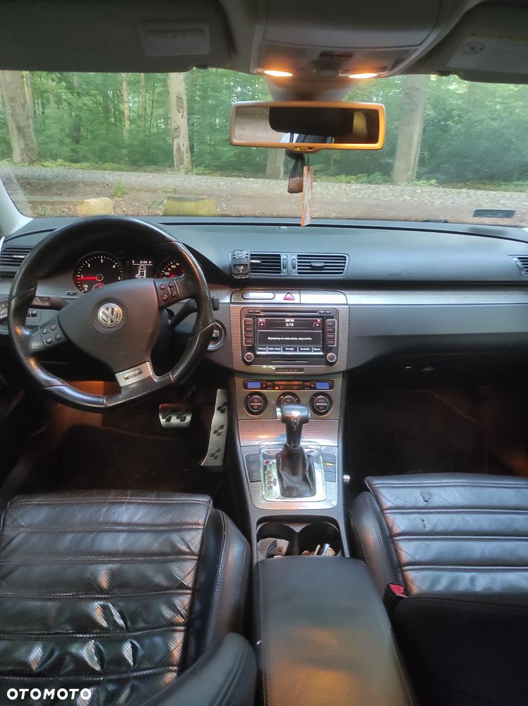 Volkswagen Passat - 6