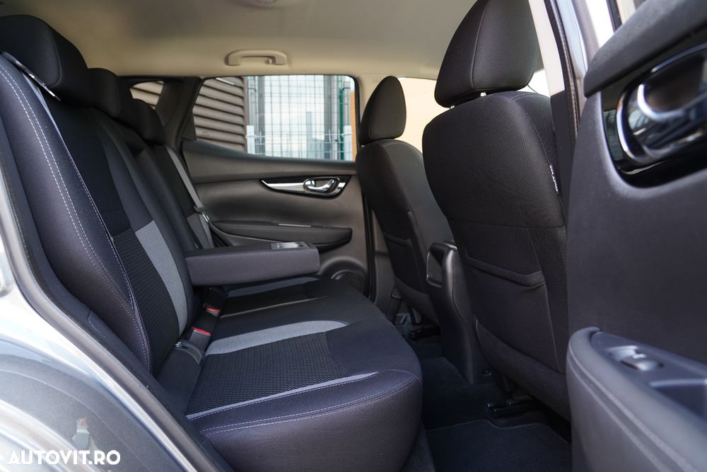 Nissan Qashqai - 12