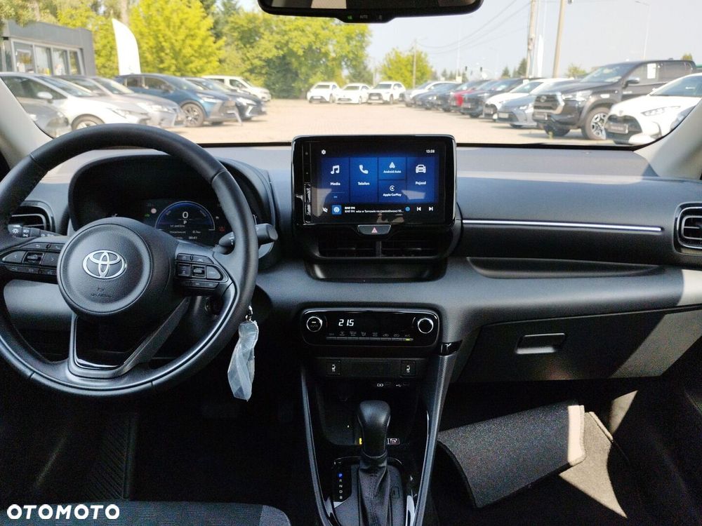 Toyota Yaris Hybrid 1.5 Style - 13