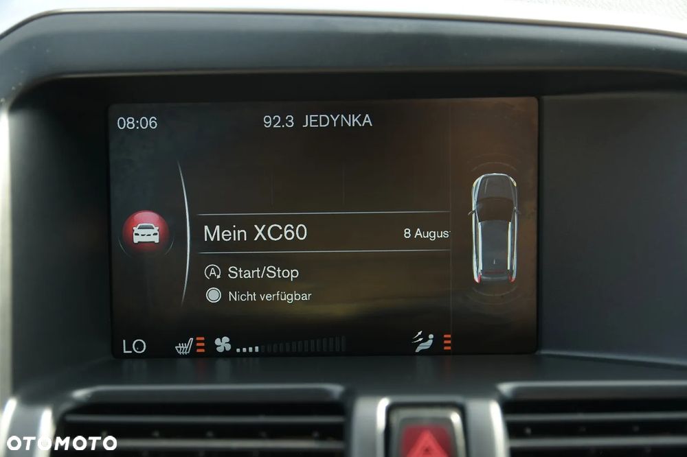 Volvo XC 60 D4 Momentum - 33
