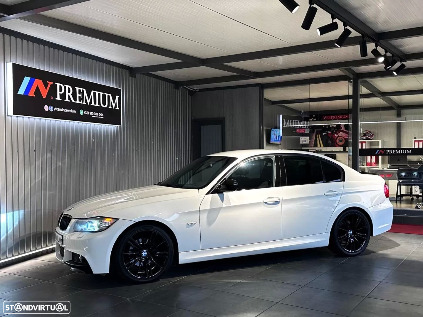 BMW 318 d Auto - 17