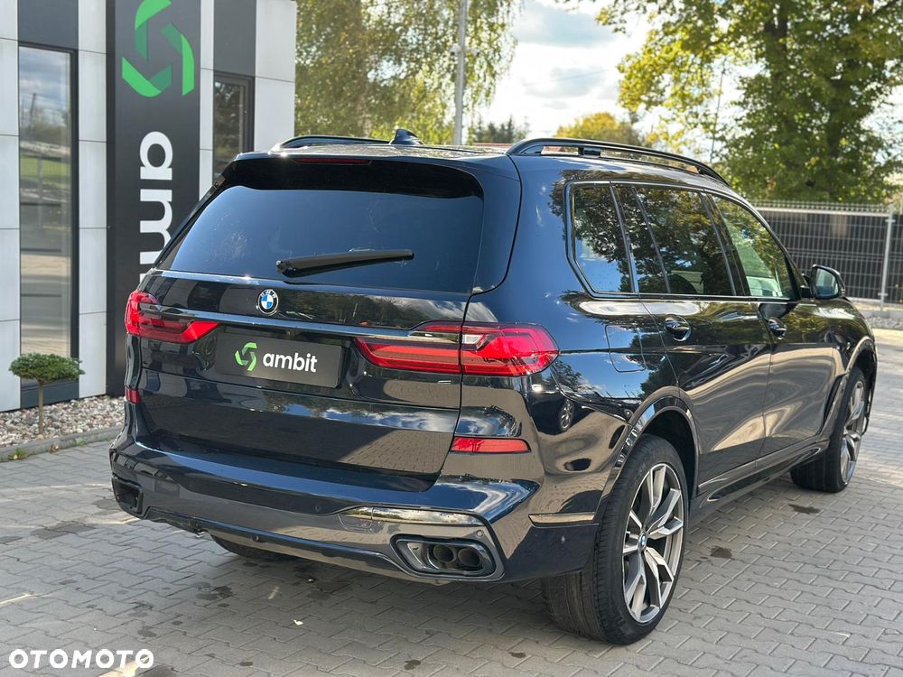 BMW X7 M50i sport - 8